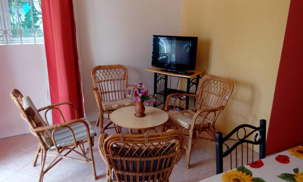 Chetty Tourist Residence Pereybere Beach Luaran gambar